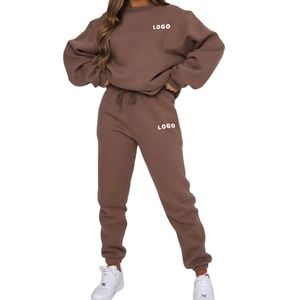 2025 hiver femmes tricoté personnalisé haut court et pantalon ensemble avec col à capuche et position du logo avant - Product Image 1
