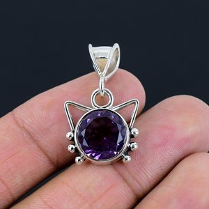 Colgante de Amatista Natural con Engaste de Bisel en Plata de Ley 925, Estilo Casual/Deportivo, Gema Púrpura de Corte Brillante, Joyería Fina - Product Image 3