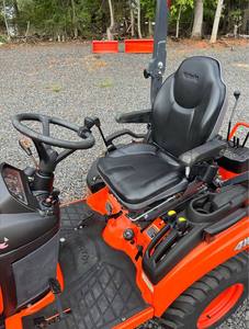 Tracteur à roues KUBOTA BX23S 2023 avec accessoires de chargeur/pelleteuse - Product Image 4