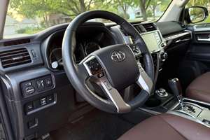 2024 Edición Limitada 4x4 con Caja de Cambios Automática, Título Limpio, Sin Accidentes, con Bajo Kilometraje, Listo para Envío - Product Image 4