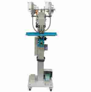 เครื่องติดกระดุมแบบอัตโนมัติรุ่นใหม่ - Product Image 1