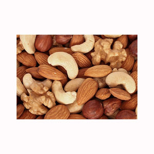 Noix d'amande biologiques sans OGM Style séché végétalien et sans gluten pour usage alimentaire emballé en vrac - Product Image 6