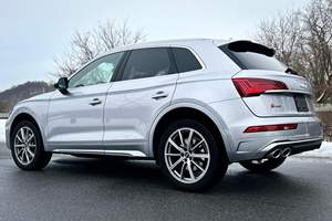 Audi SQ5 Plus 2022 Usado en Buen Estado, Sin Accidentes, Volante a la Izquierda/Derecha - Product Image 3