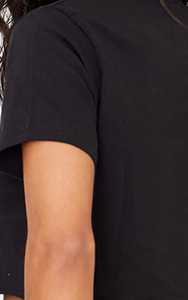 Vente en gros de t-shirts courts personnalisés en coton noir 180 GSM pour femmes t-shirts ajustés pour femmes en vrac - Product Image 5