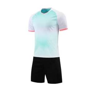 Maillots de football en gros, dernière conception, styles variés, couleurs unies, technologie de découpe automatisée - Product Image 5