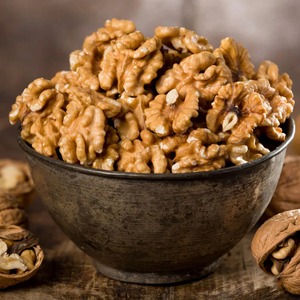Factory Direct Walnuts <b>Nuts</b> Premium Natural Walnuts <b>Kernels</b> Raw Whole <b>Nuts</b> Bulk Supply for Food Industry Retail Export Market - Product Image 2