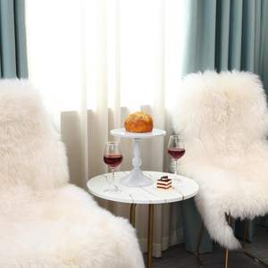 Elegante Soporte para Tartas de Metal Diseñado para Ambiente Festivo que Presenta un Hermoso Arreglo de Repostería con un Soporte Resistente - Product Image 2