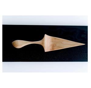 Ensemble couteau à gâteau et spatule en bois d'acacia le plus vendu ustensiles décoratifs en bois outils de service à gâteaux avec poignée à trou suspendu - Product Image 1