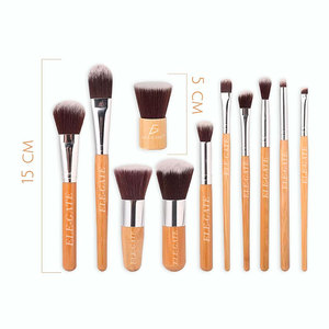 Kit Professionale di Pennelli per Trucco di Alta Qualità, Organici ed Ecologici, per Viso, Labbra e Sopracciglia, con Setole Sintetiche e Manico Confortevole - Product Image 2