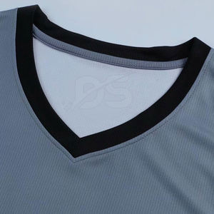 ชุดบาสเก็ตบอลแบบสั่งทำพิเศษ ระบายอากาศได้ดี ไซส์ใหญ่ คุณภาพสูง ผลิตจากโพลีเอสเตอร์ 100% สำหรับทีมและสโมสร ดีไซน์ใหม่ - Product Image 3