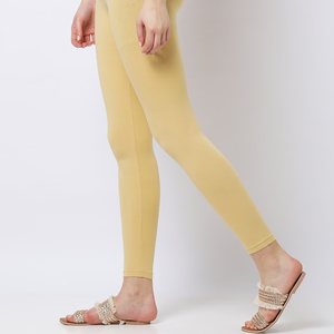 2024 haute qualité Anti UV Gym Leggings personnalisé taille haute respirant sans couture Yoga pantalon en soie Spandex Nylon-Push Yoga - Product Image 2