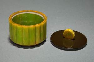 Boîte à bijoux artisanale carrée en résine Rectangle de luxe pour colliers et boucles d'oreilles stockage décoratif pour la maison - Product Image 4