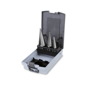 Set of Conical <b>Step</b> <b>Cutters</b> (Item 425) in a for Case Cutting & Forming Tools - Product Image 1