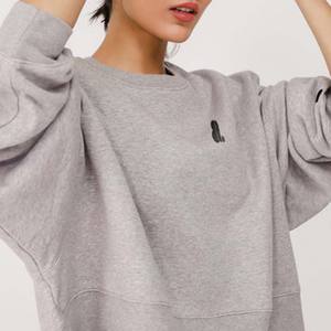 Sudadera de poliéster/algodón de gran tamaño en blanco para mujer, venta al por mayor, forro polar pesado, 300g, decoración bordada, diseño de hombro caído - Product Image 4