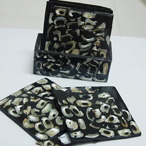โรงงานผลิตที่รองแก้วเปลือกหอยจากบาหลี SEASHELL JEWELRY ที่รองแก้วบนโต๊ะอาหาร แก้ว และแผ่นรองจาน พร้อมงานฝีมือโมเสคตกแต่ง - Product Image 3