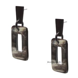 Pendientes de cuerno de lujo brillantes modernos para mujer Excelente diseño de moda Artesanías naturales enviadas desde la India - Product Image 3