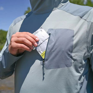 Sweat à capuche personnalisé léger à séchage rapide SPF 50 Jersey imperméable à l'eau avec protection solaire Sweats à capuche à manches longues évacuant l'humidité - Product Image 3