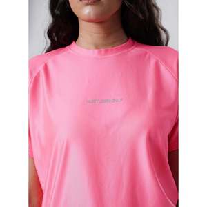T-shirt sportif rose uni à col rond et manches courtes raglan, coupe ample, séchage rapide pour femme, et T-shirt Fusion en coton respirant coupe ajustée pour femme - Product Image 6