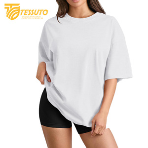 Camiseta básica de gran tamaño con logotipo de impresión personalizado de peso pesado Camiseta de algodón 100% de moda de talla grande de alta calidad para mujer - Product Image 2