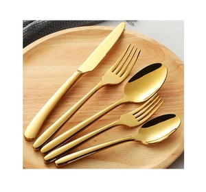 Cubiertos Juego de 4 cubiertos con cubiertos chapados en oro Juego de 4 con cubiertos chapados en oro Cubiertos - Product Image 1