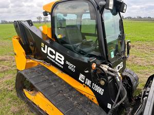 Discount Sales JCB 300T skid <b>steer</b> Crawler Loader JCB 3TS-8T Tracked Loader with Attachments for Sale - Product Image 4