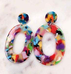 Boucles d'oreilles en résine brodée, bijoux de mode en acier inoxydable faits à la main pour femmes et filles, look classique de mariage, haute qualité - Product Image 2