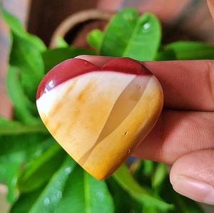 คอลเลกชันหินอัญมณี mookaite Jasper สูงตามความต้องการสำหรับการบำบัดด้วยเครื่องประดับหรือคริสตัลแบบทำมือและนักสะสมมีจำหน่ายในราคาที่ดีที่สุด - Product Image 4