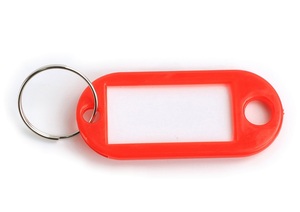 Portachiavi rosso con etichetta 25 pezzi (Mader 65359) - Product Image 1