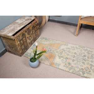 Alfombra Vintage de 2.5x7.3 pies, Alfombra Turca, Alfombra de Lana con Diseño Floral Amarillo y Azul - Product Image 5