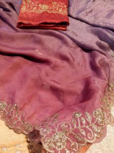 Prix imbattable pour Belle Espace Soie Vert Sari avec Chemisier Fantaisie Ethnique Classique Fête De Mariage Festival Porter Pour Femmes Fille - Product Image 2