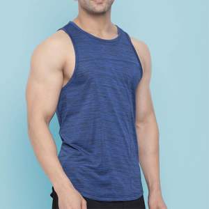 Cómoda camiseta sin mangas para hombre, tela de alta calidad, perfecta para culturismo y ropa informal - Product Image 4