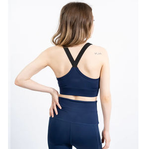 Nueva llegada de doble acción de malla Sujetador deportivo personalizado 78% Nylon 22% Elastano Sujetadores deportivos Gimnasio Entrenamiento Body Fit Bra para mujeres - Product Image 3