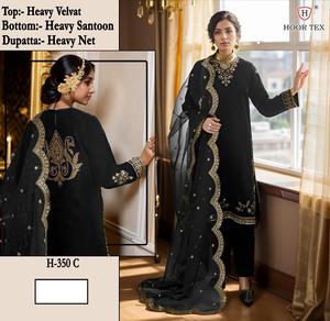 Look d'hiver royal: Shalwar Kameez en velours luxueux avec Dupatta en filet riche et bas Santoon doux, taille 52 (6XL) - Product Image 2