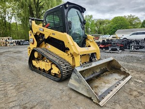 Reliable Used CAT 259D3 Compact Track Loader with Eaton Hydraulic System 55KW Diesel Engine for Construction - Product Image 3