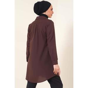 เสื้อเชิ้ตสีน้ำตาลตัดทรงรีคอปกคลาสสิก - Product Image 3