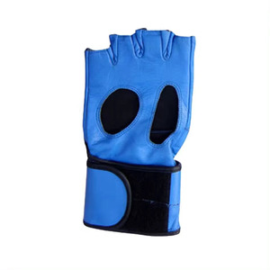 Gants de MMA professionnels de bonne qualité, logo personnalisé, vente en gros, gants de grappling en cuir, gants de sparring, gants de boxe en PU, arts martiaux - Product Image 3