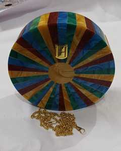 เรซิ่น funky พร้อมหินสีสวยงามสําหรับกระเป๋าถือสไตล์ดีไซเนอร์เรซิ่นคลัทช์กระเป๋าถือสําหรับสาวงานแต่งงาน partywear จากอินเดีย - Product Image 5