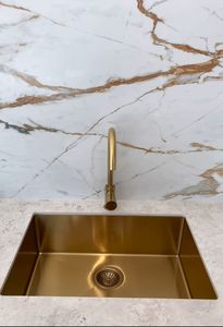 Évier en laiton robuste pour une utilisation quotidienne dans la salle de bain, assurant résistance, durabilité et performances à long terme - Product Image 3