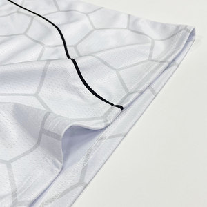 Camiseta de fútbol personalizada OEM al por mayor, camiseta de fútbol retro con logotipo bordado y sublimación de alta calidad - Product Image 6