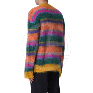 Pull en mohair pour homme avec ourlet et poignets côtelés pour un look élégant Pull en mohair de qualité supérieure avec tissu léger - Product Image 3