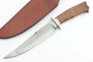 Vente chaude Meilleure Qualité San Mai En Acier Au Carbone Bowie Couteau Manche En Bois Chasse, Camping, Couteaux De Plein Air avec Gaine En Cuir - Product Image 5