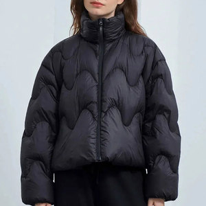 Chaqueta Acolchada para Mujer, Precio al por Mayor, Estilo Corto, Piel de Vaca, Tejido Acolchado, Impermeable, Transpirable, Abrigo de Burbujas, Ropa Exterior Elegante y Cálida - Product Image 5