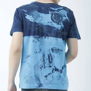 Camiseta extragrande para hombre superventas Sublimación de color personalizada de calidad premium hecha de poliéster/algodón Posición del logotipo frontal - Product Image 2