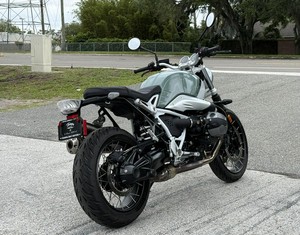 Motocicleta BMW R nineT Scrambler 2024 2025 de Alto Rendimiento, Nueva, con Garantía, en Venta - Product Image 2