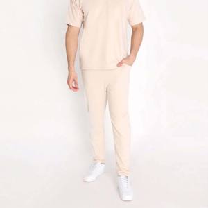 Ensemble assorti imprimé à la mode pour hommes-Tenue deux pièces confortable pour un usage quotidien et des occasions spéciales - Product Image 5