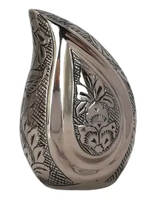 Altamente decoración lágrima plateado acabado hecho a mano grabado aluminio plata lágrima cremación urnas para cenizas - Product Image 1
