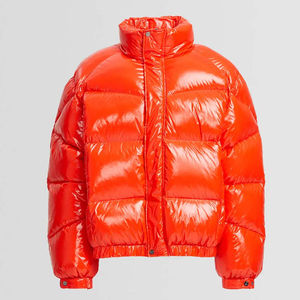 Chaqueta acolchada de alta calidad para hombre personalizada al por mayor con capucha, abrigo de invierno con diseño de sublimación personalizado para procesamiento de temporada - Product Image 6