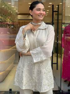 Nouvel Arrivage Ensemble CORD / Ensemble Kurti en Soie Chanderi Premium avec Broderie, Motif Unique, Couleur Blanche et Col Magnifique - Product Image 5