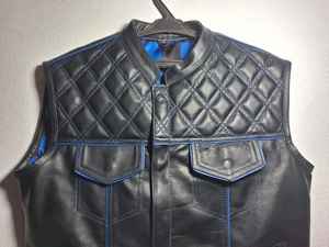 Chaleco de cuero para motocicleta con botones de invierno 2025 para hombre, estilo callejero, ecológico, informal, a la moda, nuevo precio al por mayor, alto - Product Image 3