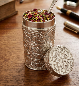 Estuche para Refrescante Bucal de Metal con Recubrimiento de Níquel, Elegante y Personalizado, Acabado Premium, Fácil de Limpiar, Pulido Artesanal - Product Image 1